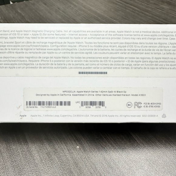 Apple Watch Series 1 - 42mm - Black - Picture 3 of 5